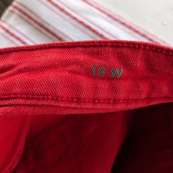 J. C.P. Skinny Super Soft Premium Denim Jeans 18 Red Mid Rise - Picture 2 of 4